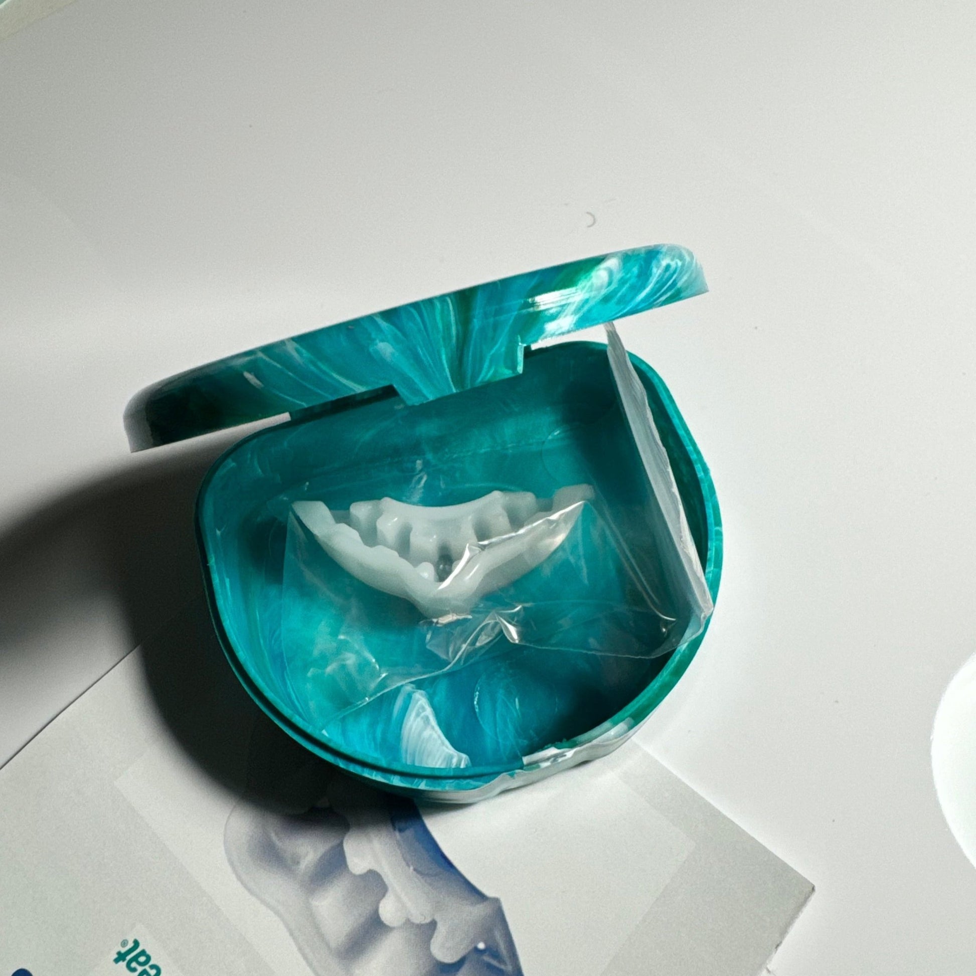 Teeth Guard Case In Turquoise Color - FastSplint