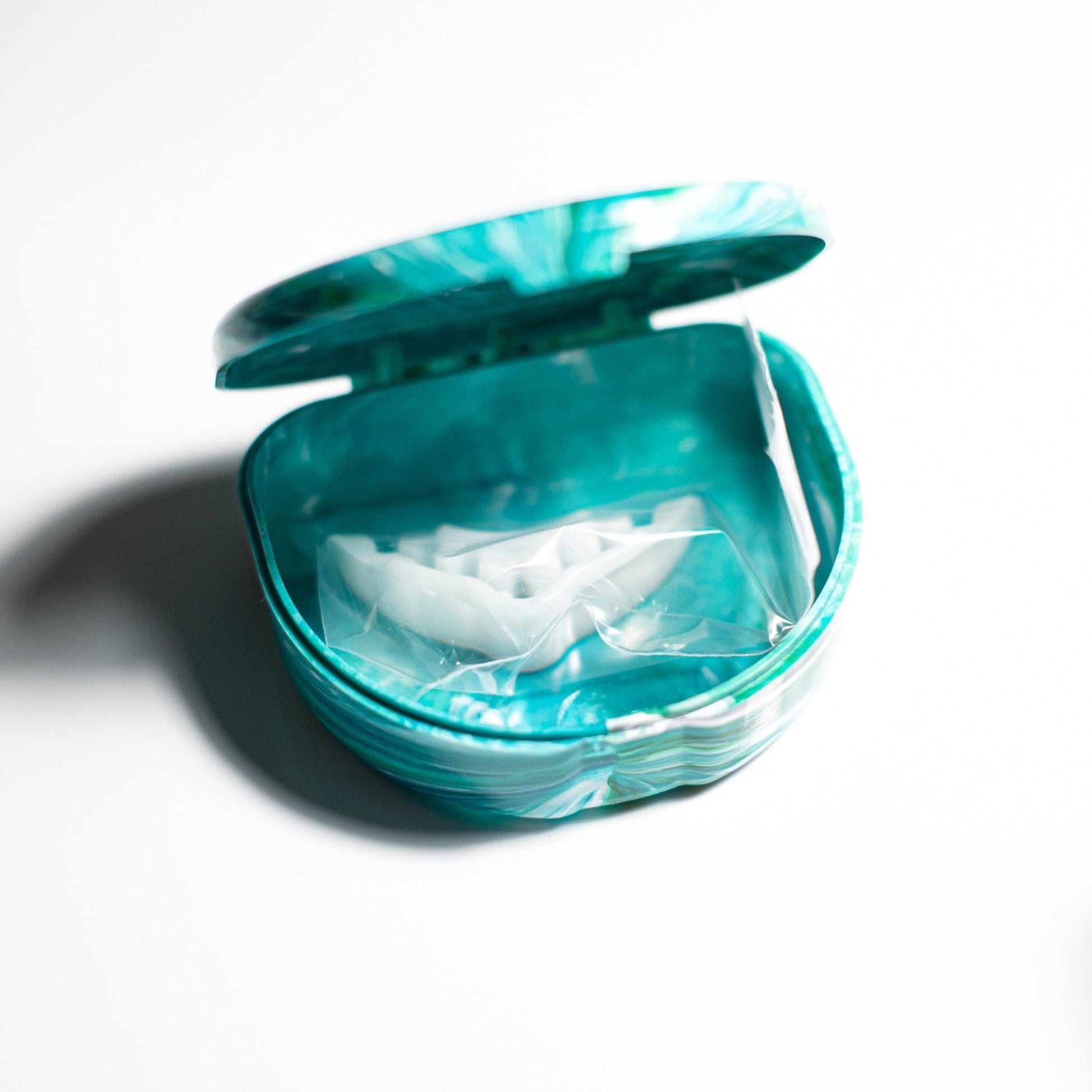 Teeth Guard Case In Turquoise Color - FastSplint